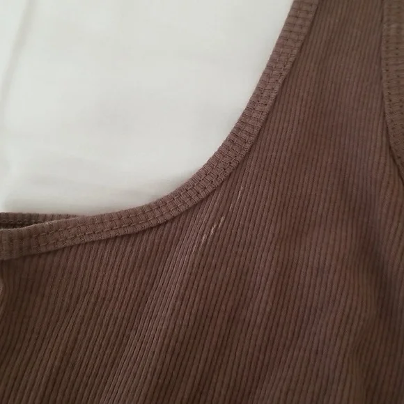 Licorice brown sequin tank top (M) - Picture 4 of 6